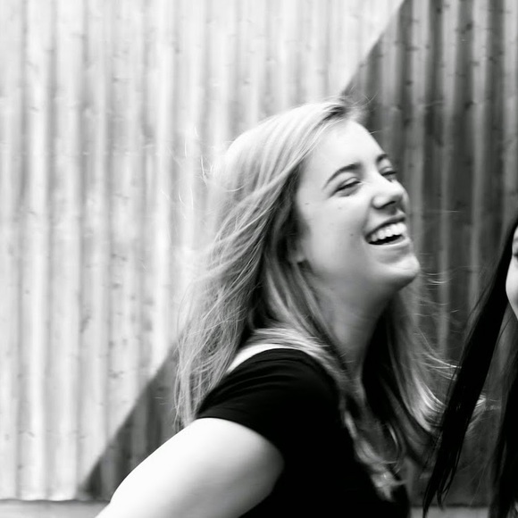 Meet your Posher, Christianna - Picture 3 of 3